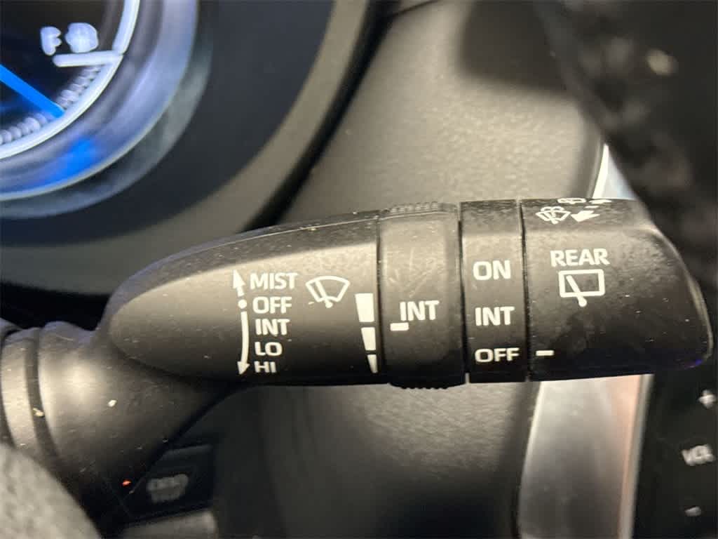 Thumbnail: 2021 Toyota Venza - 26