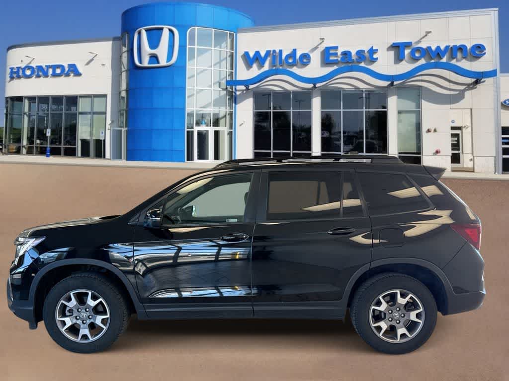 Thumbnail: 2023 Honda Passport - 5