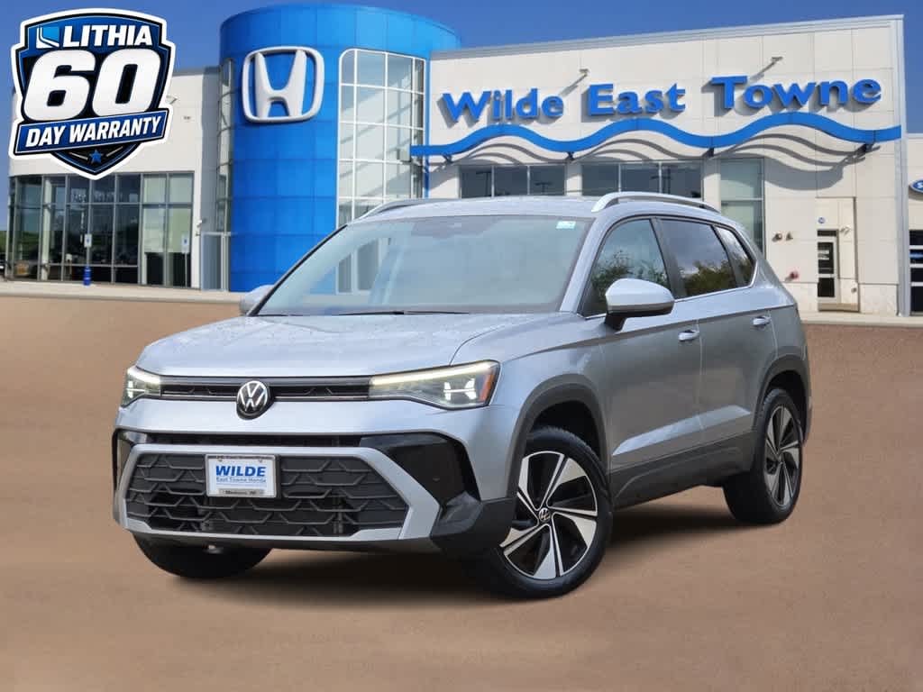2025 Volkswagen Taos SE