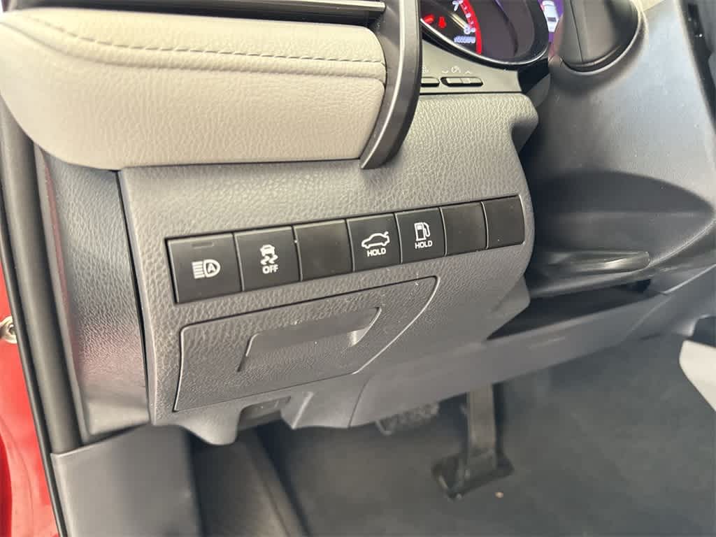 2019 Toyota Camry XSE 39