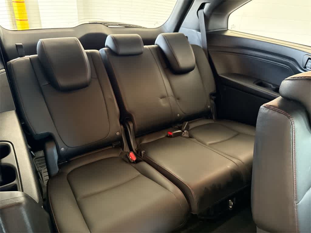 Thumbnail: 2023 Honda Odyssey - 23