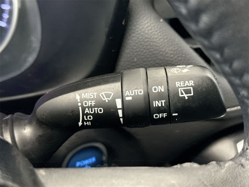 Thumbnail: 2021 Toyota RAV4 - 26