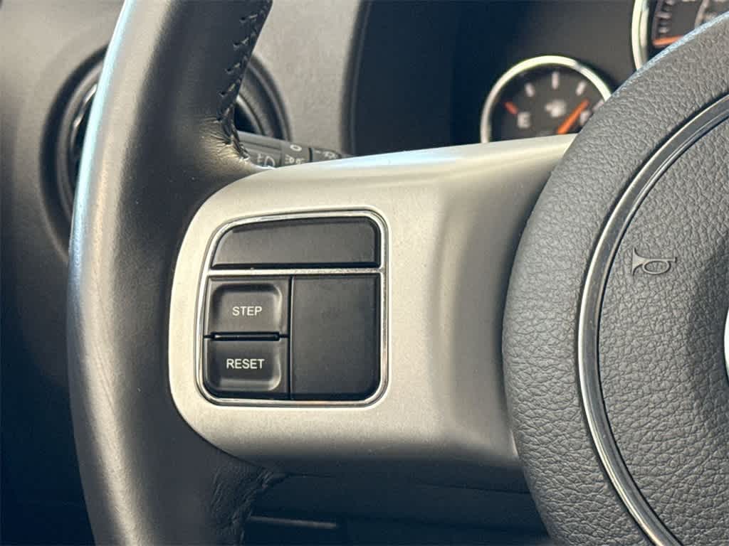 Thumbnail: 2017 Jeep Compass - 23