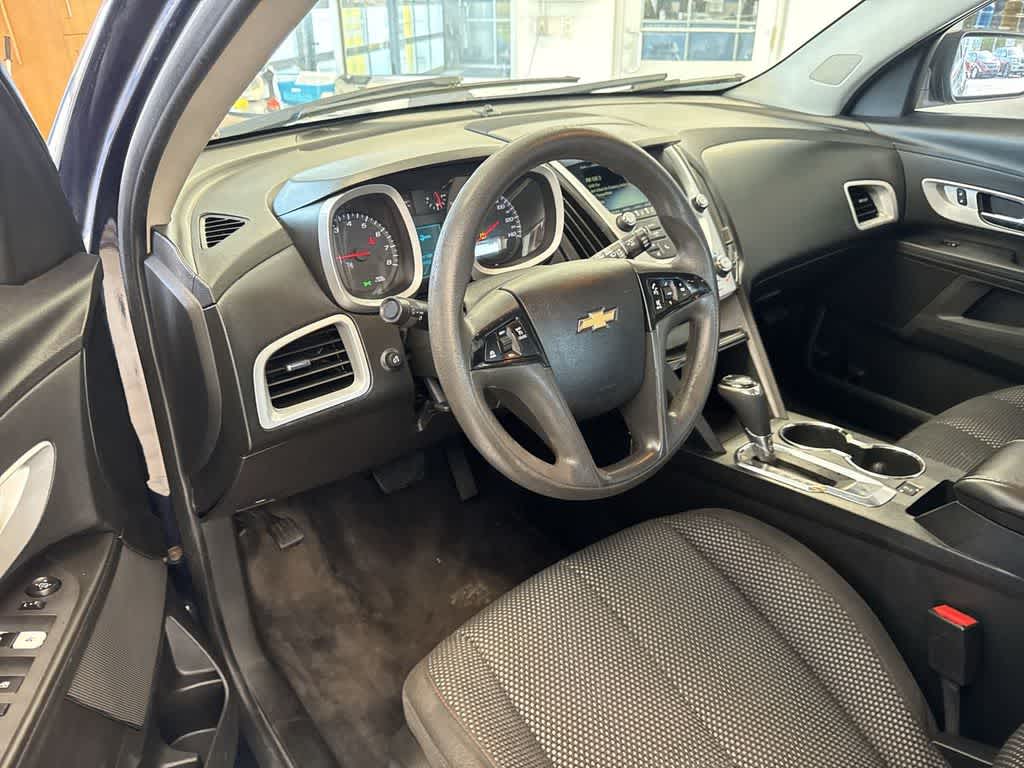 Thumbnail: 2016 Chevrolet Equinox - 10