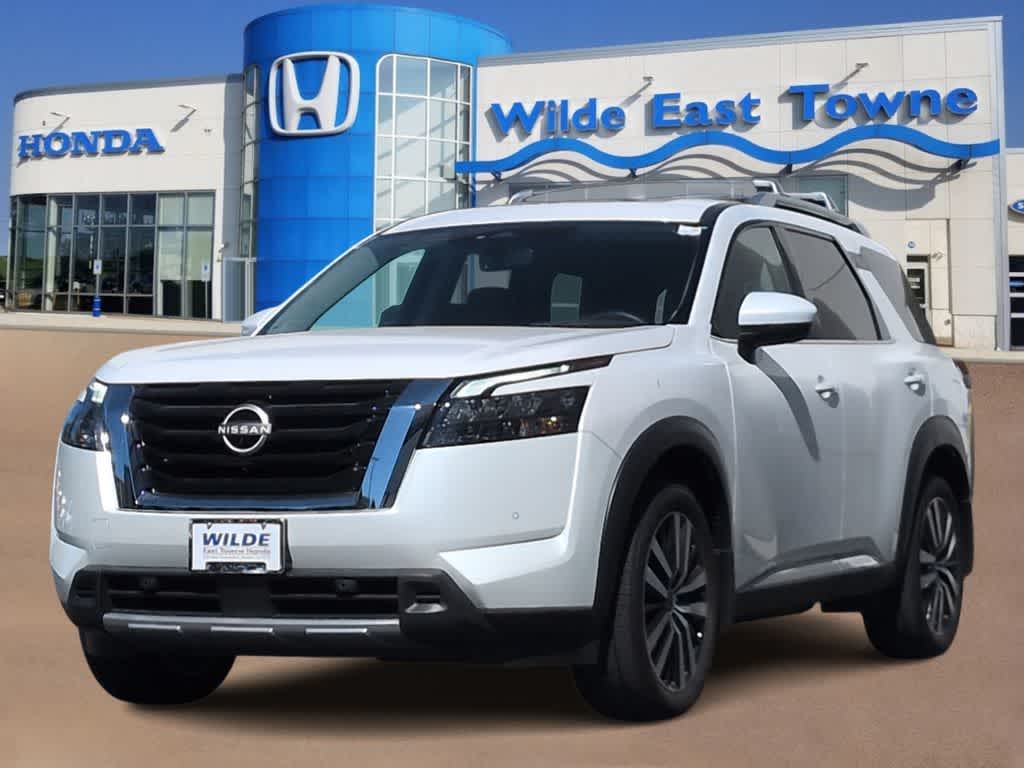 Thumbnail: 2025 Nissan Pathfinder - 3