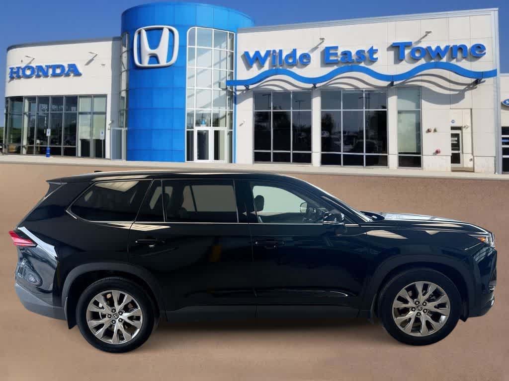 Thumbnail: 2024 Toyota Grand Highlander - 9