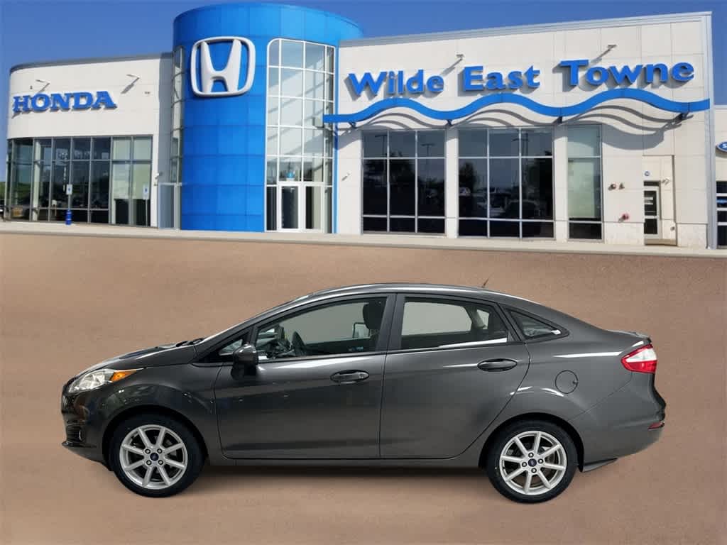 Thumbnail: 2017 Ford Fiesta - 5