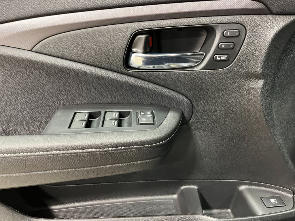 Thumbnail: 2026 Honda Ridgeline - 14