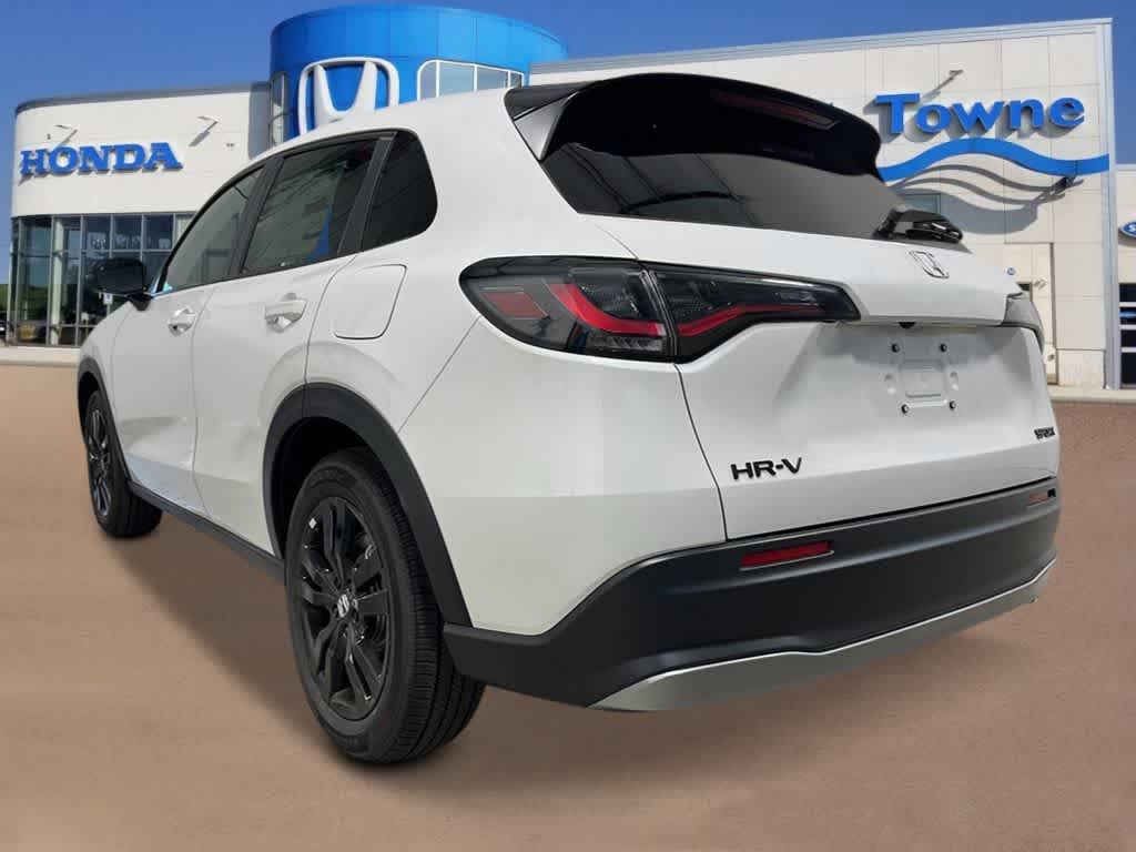 Thumbnail: 2026 Honda HR-V - 3
