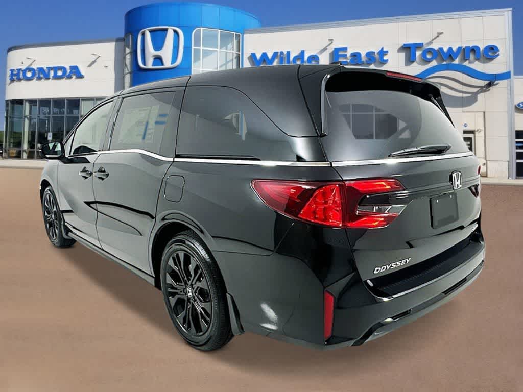 Thumbnail: 2026 Honda Odyssey - 3