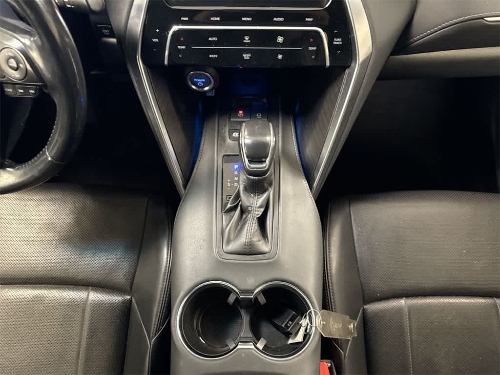 Thumbnail: 2021 Toyota Venza - 33