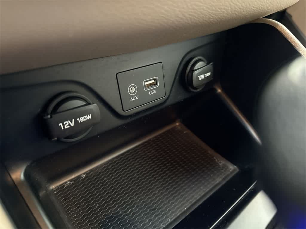 Thumbnail: 2017 Hyundai Tucson - 31