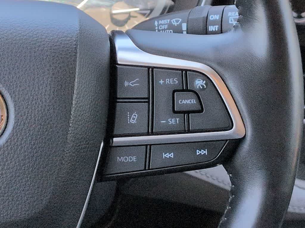 2020 Toyota Highlander Platinum - Photo 27