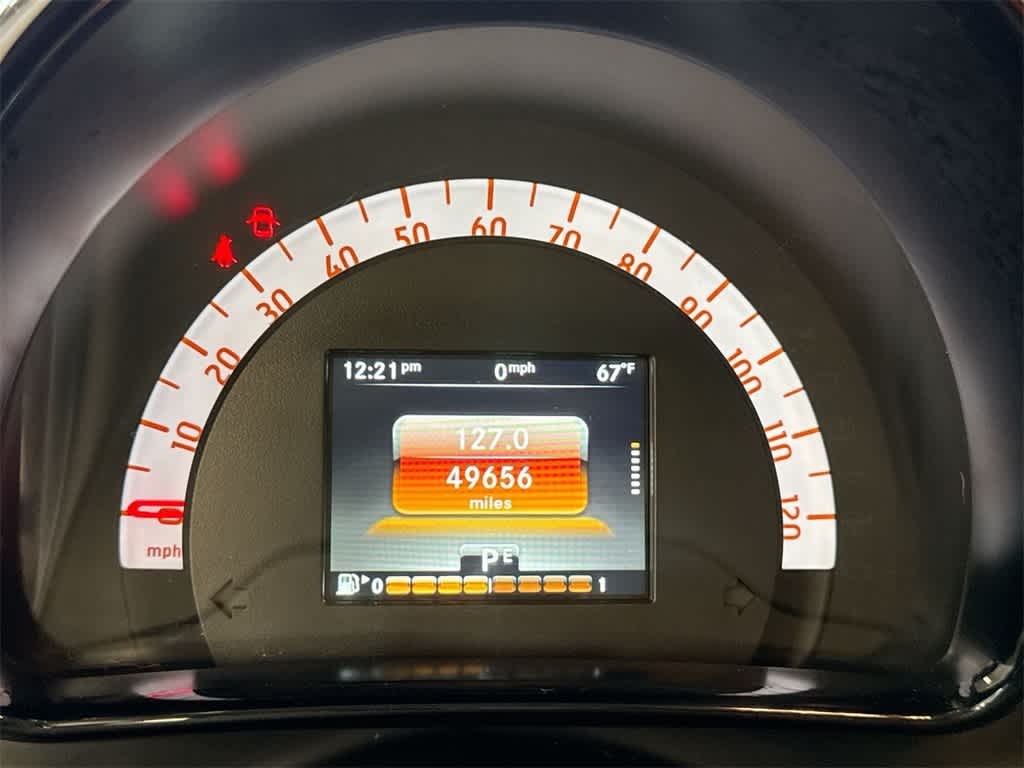 Thumbnail: 2016 smart fortwo - 28
