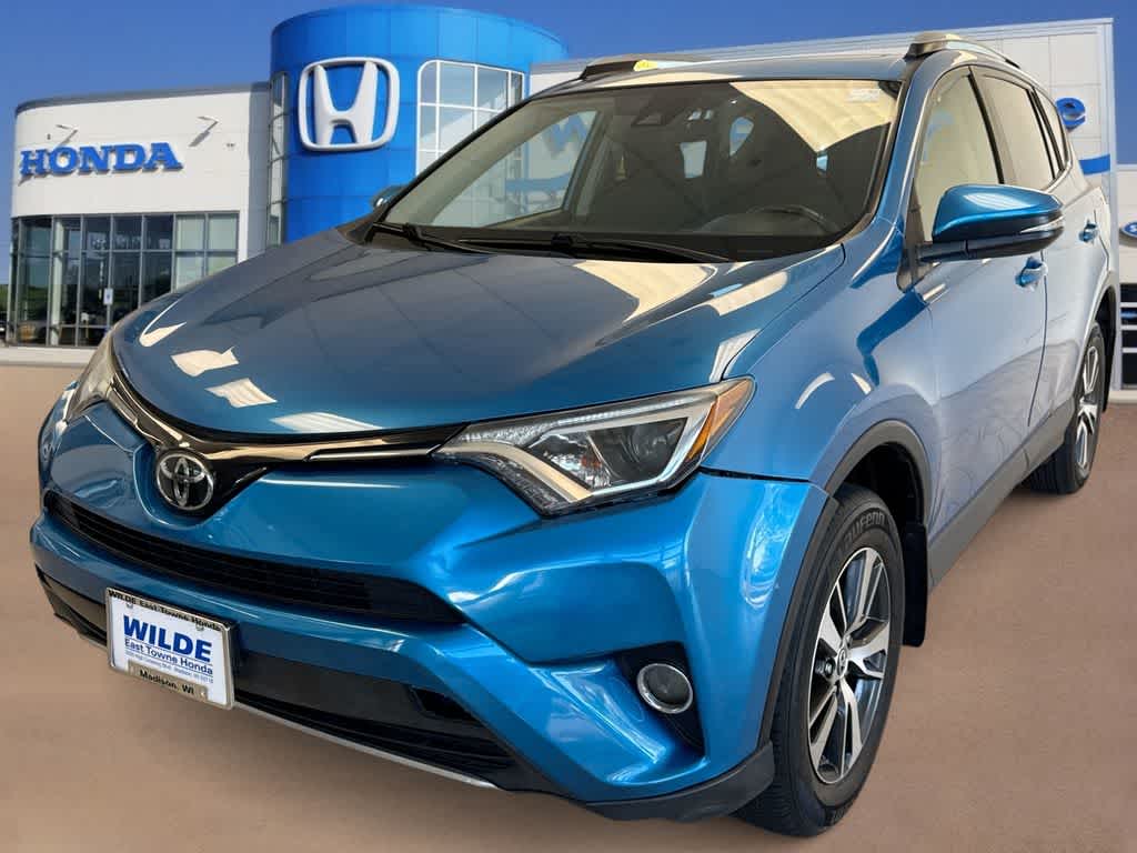 2017 Toyota RAV4 XLE -
                  Madison, WI
