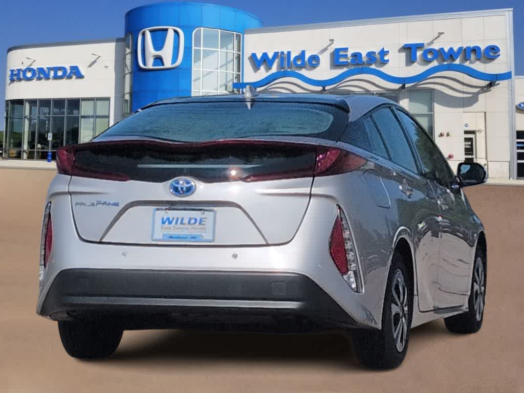 Thumbnail: 2018 Toyota Prius Prime - 8
