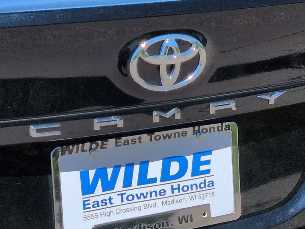 2021 Toyota Camry LE - Photo 13