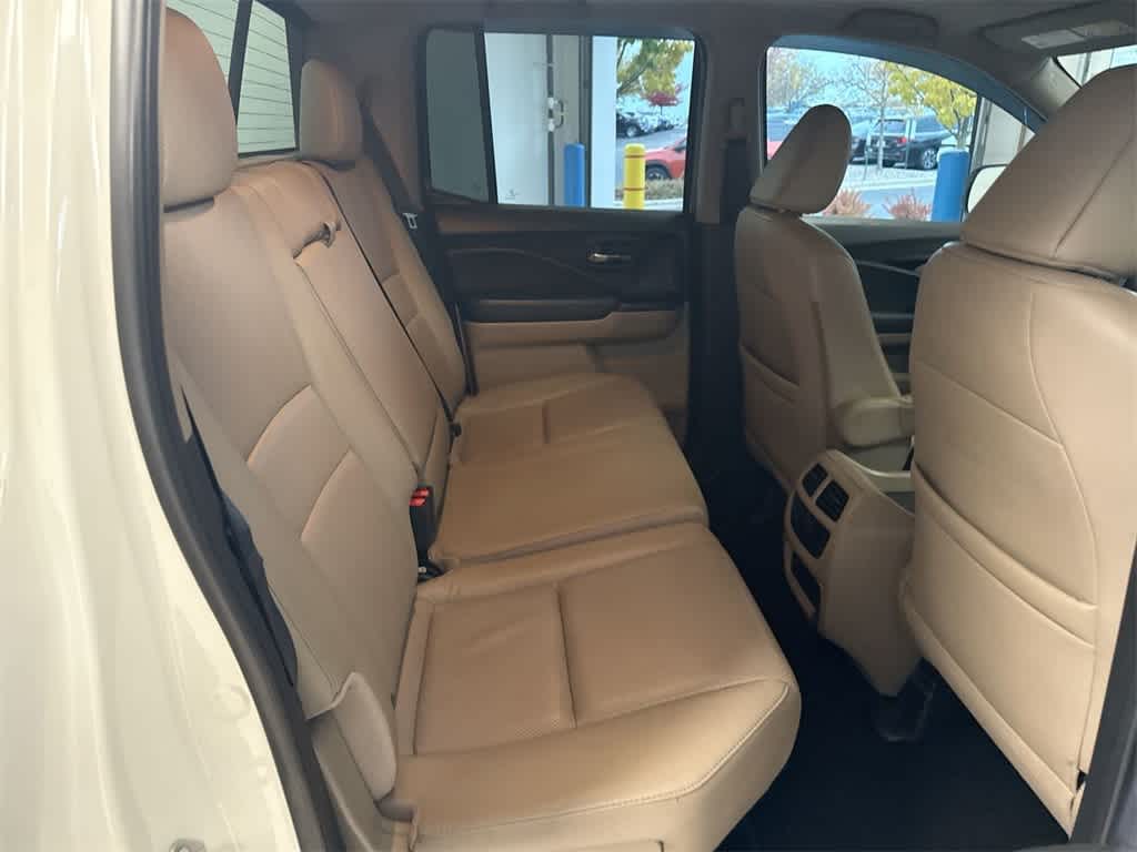 Thumbnail: 2019 Honda Ridgeline - 20