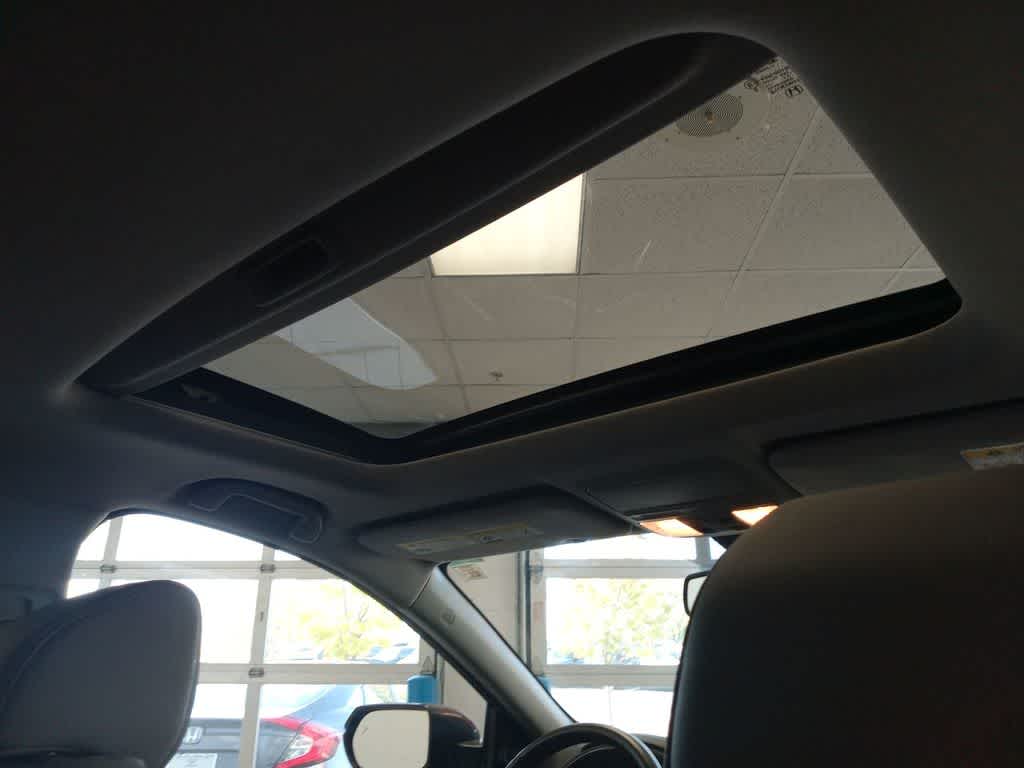 Thumbnail: 2019 Honda CR-V - 23