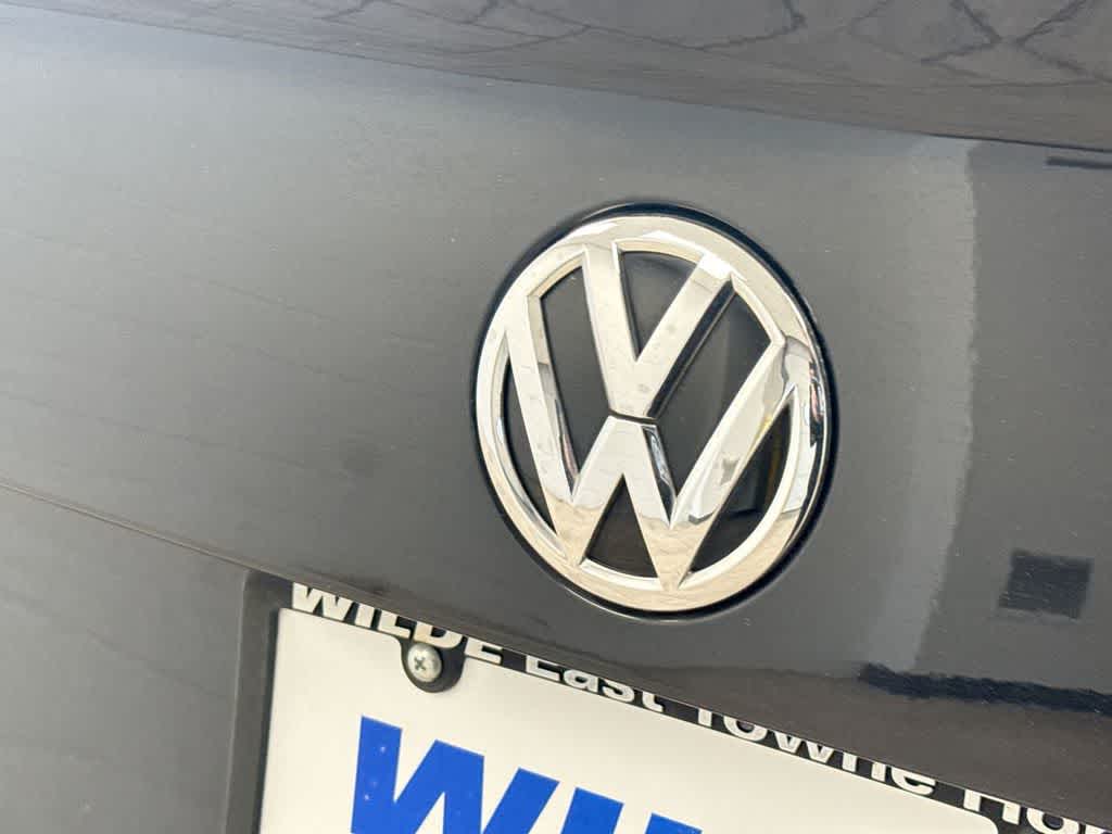 Thumbnail: 2019 Volkswagen Jetta - 12