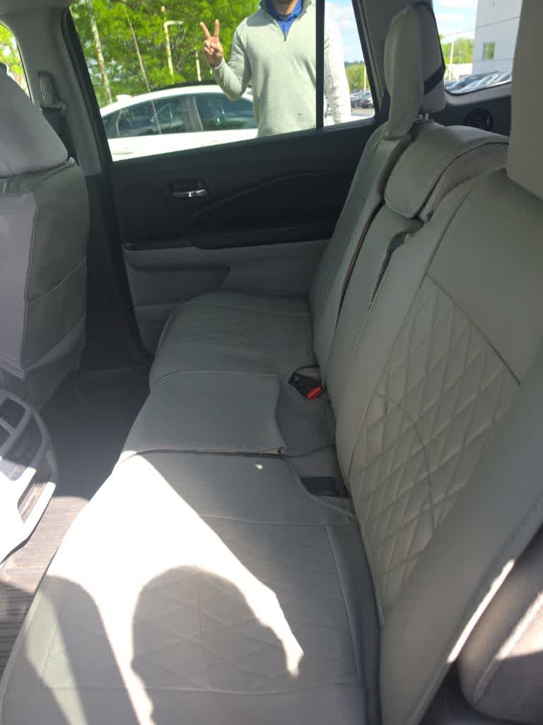 Thumbnail: 2016 Honda Pilot - 8