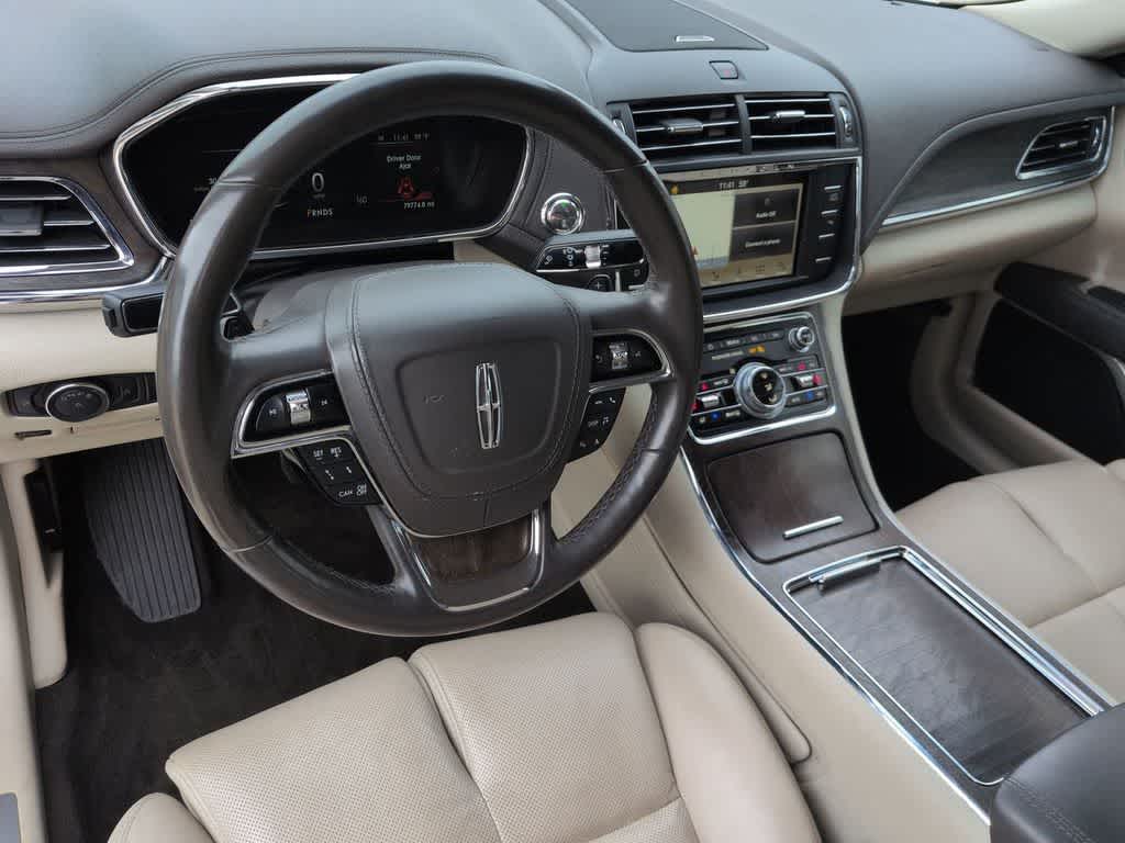 Thumbnail: 2019 Lincoln Continental - 10