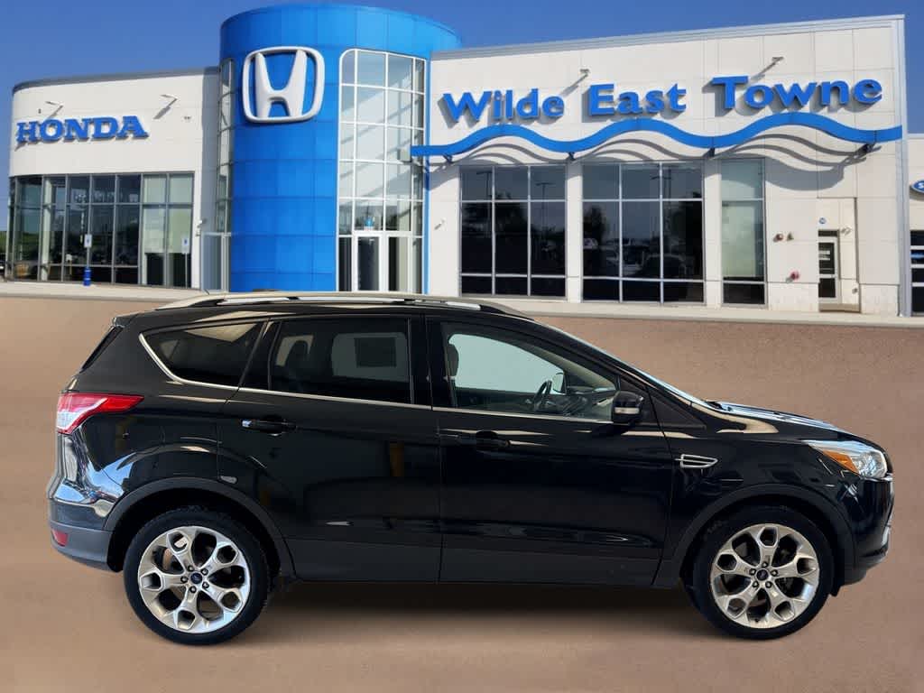 Thumbnail: 2015 Ford Escape - 10