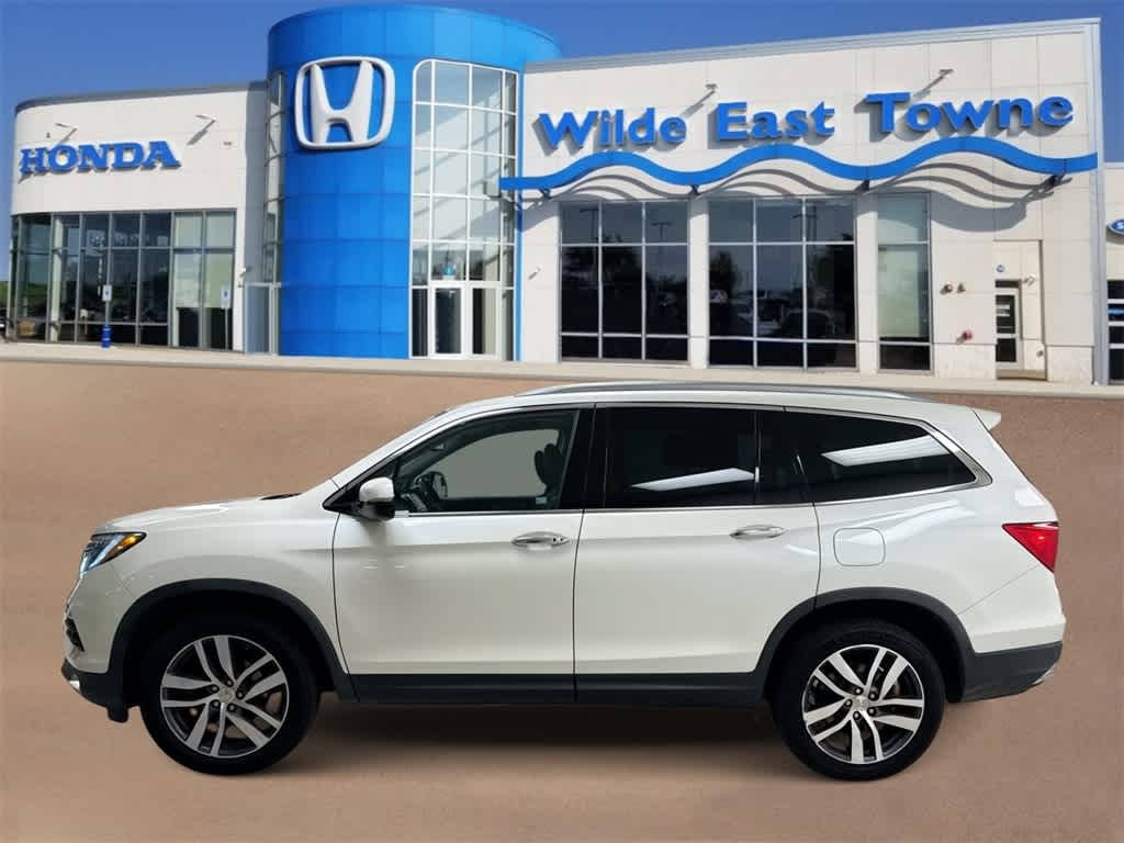 Thumbnail: 2017 Honda Pilot - 5