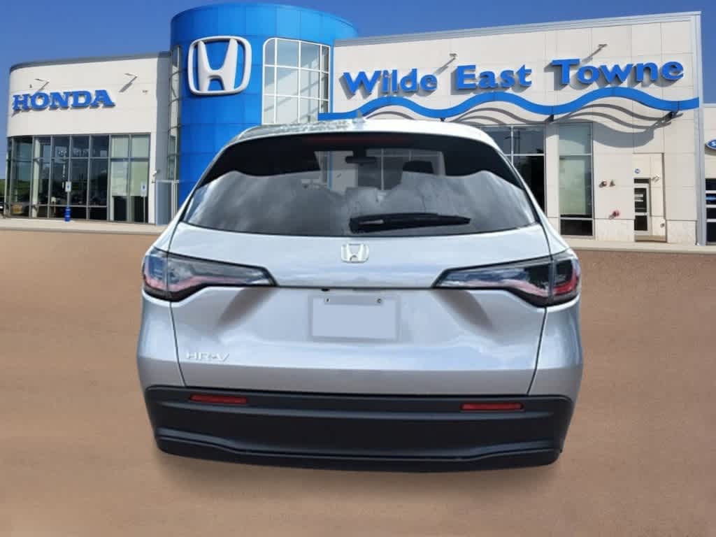 2026 Honda HR-V LX 3
