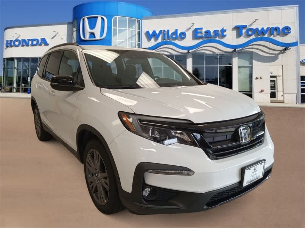 Certified 2022 Honda Pilot Sport with VIN 5FNYF6H33NB077683 for sale in Madison, WI