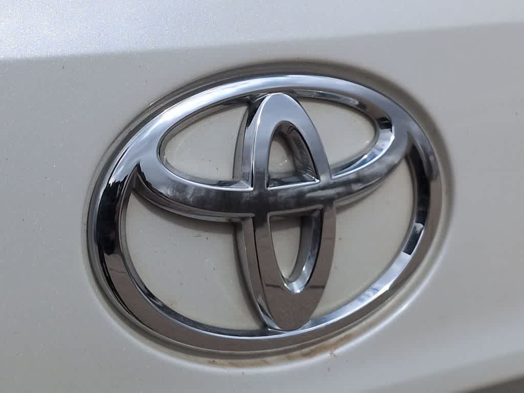 Thumbnail: 2020 Toyota Highlander - 12