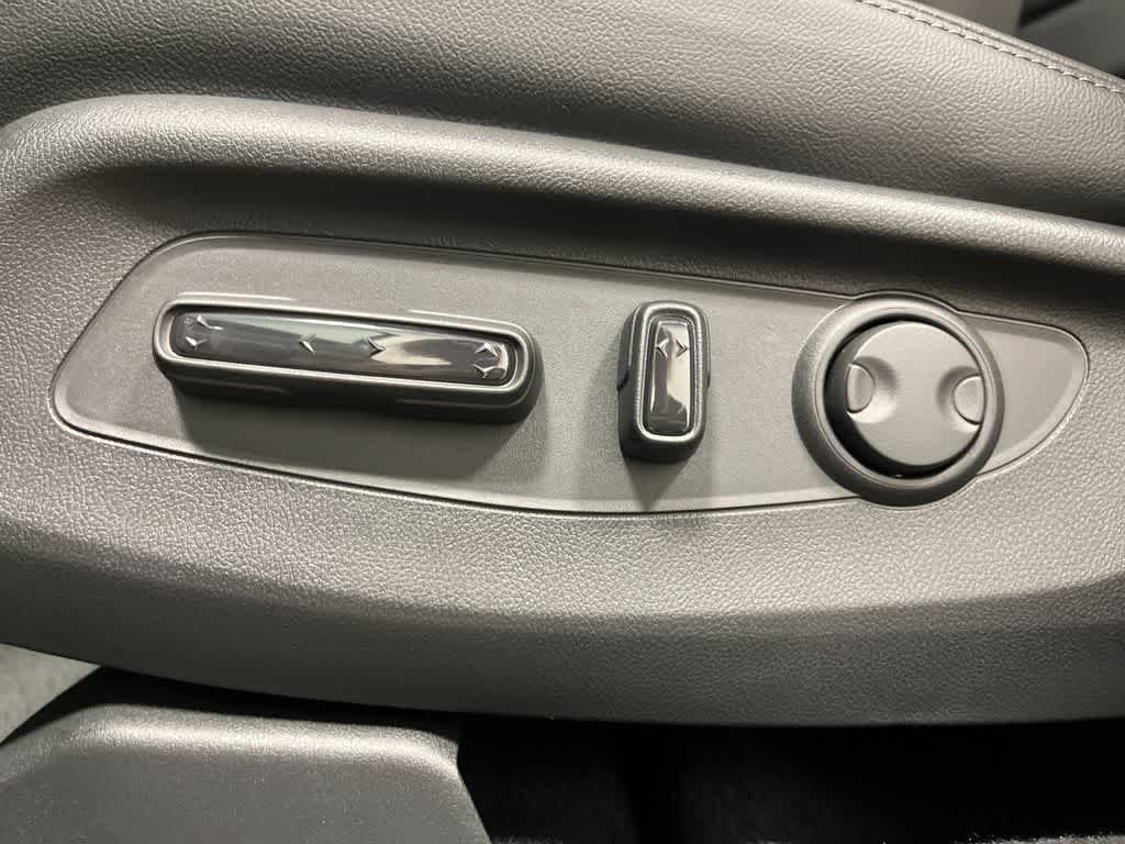 Thumbnail: 2026 Honda CR-V - 13