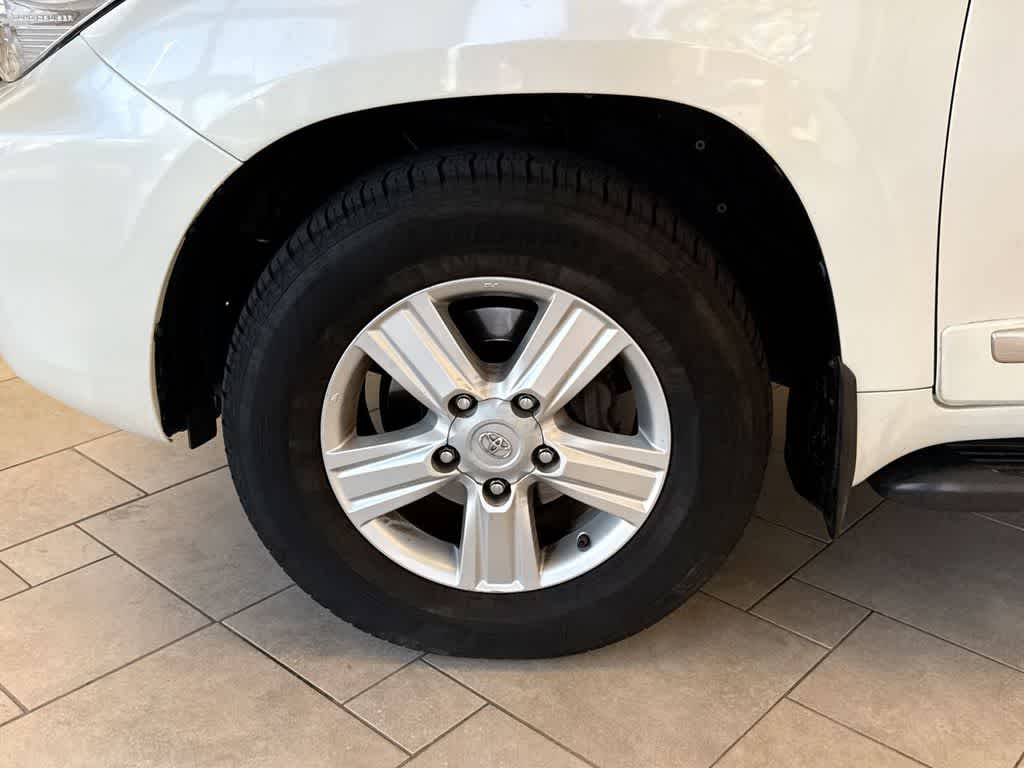Thumbnail: 2015 Toyota Land Cruiser - 14