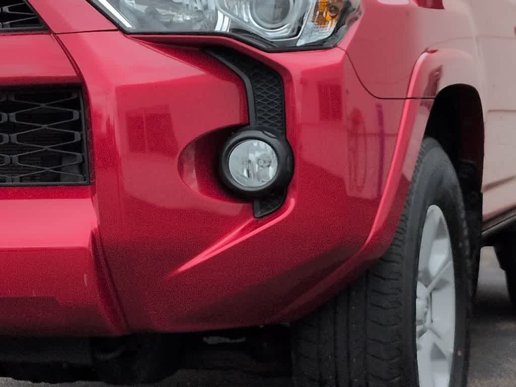 Thumbnail: 2019 Toyota 4Runner - 11