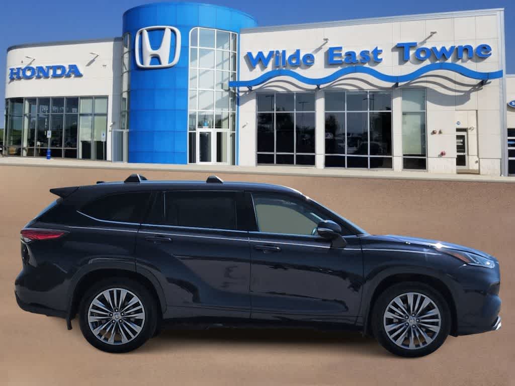 2020 Toyota Highlander Platinum - Photo 9