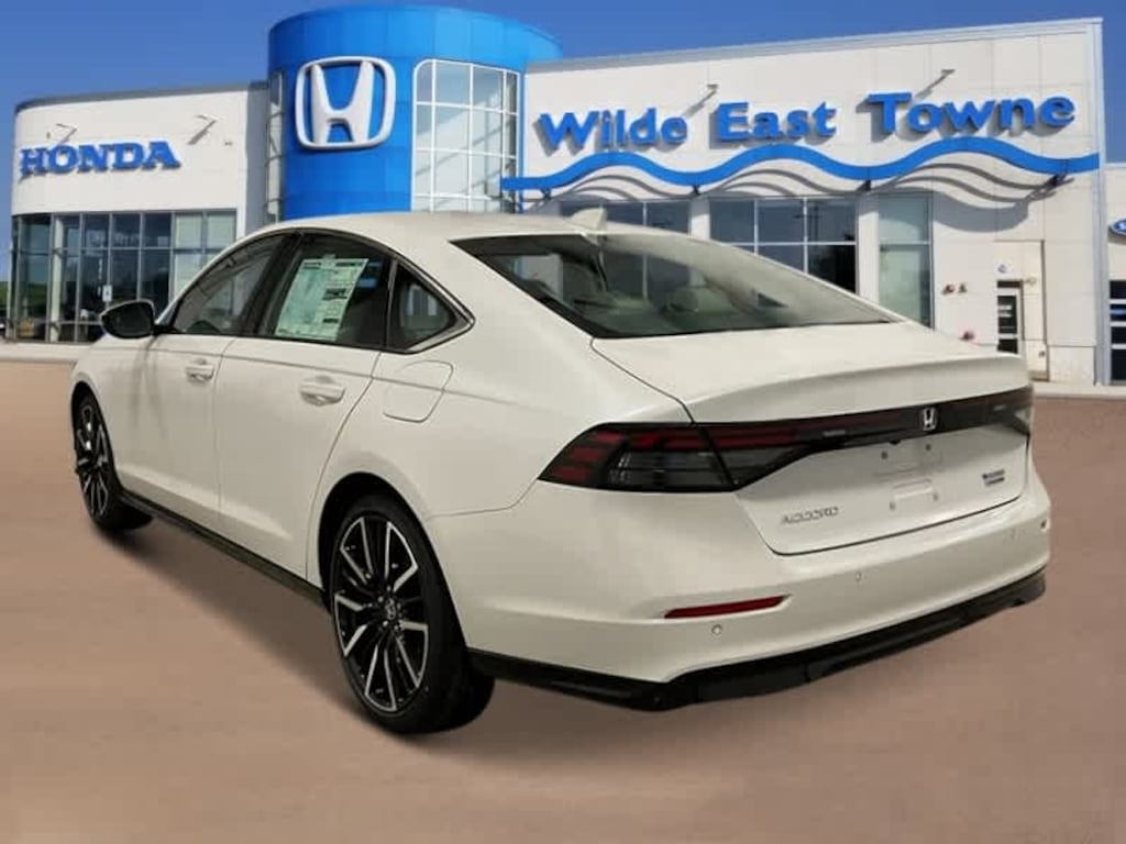 New 2025 Honda Accord Hybrid Touring Sedan
