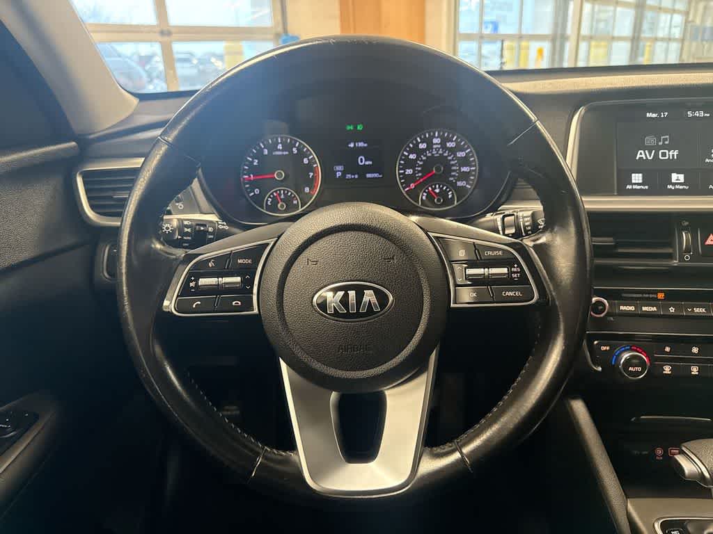 Thumbnail: 2019 Kia Optima - 24