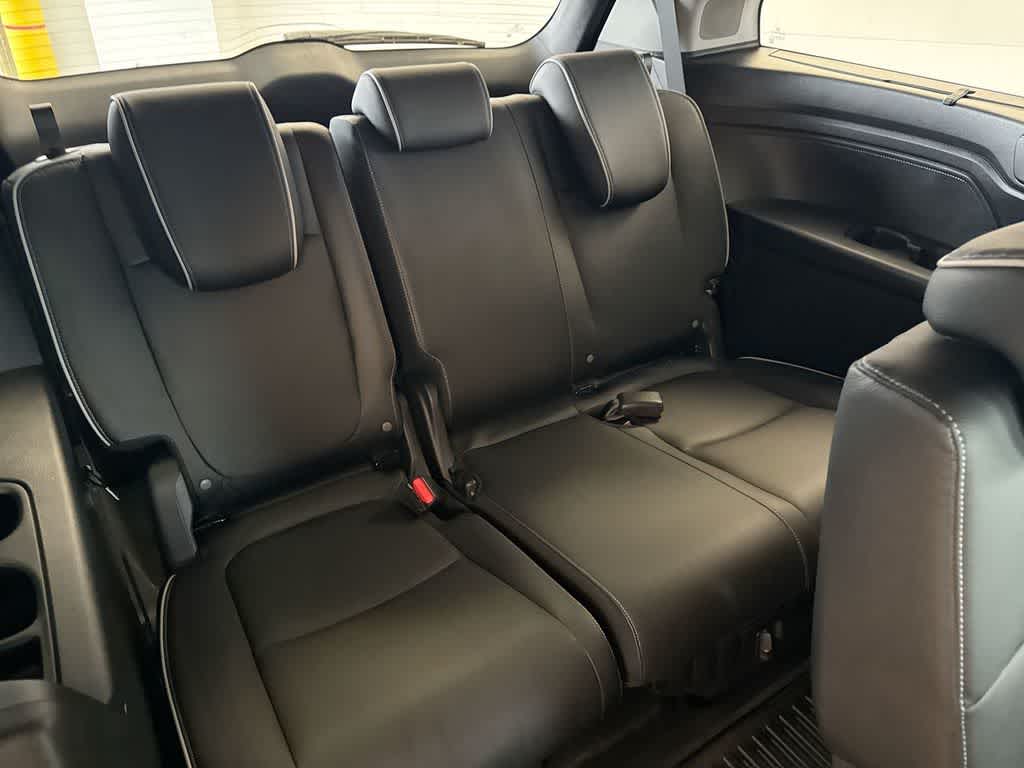 Thumbnail: 2023 Honda Odyssey - 24