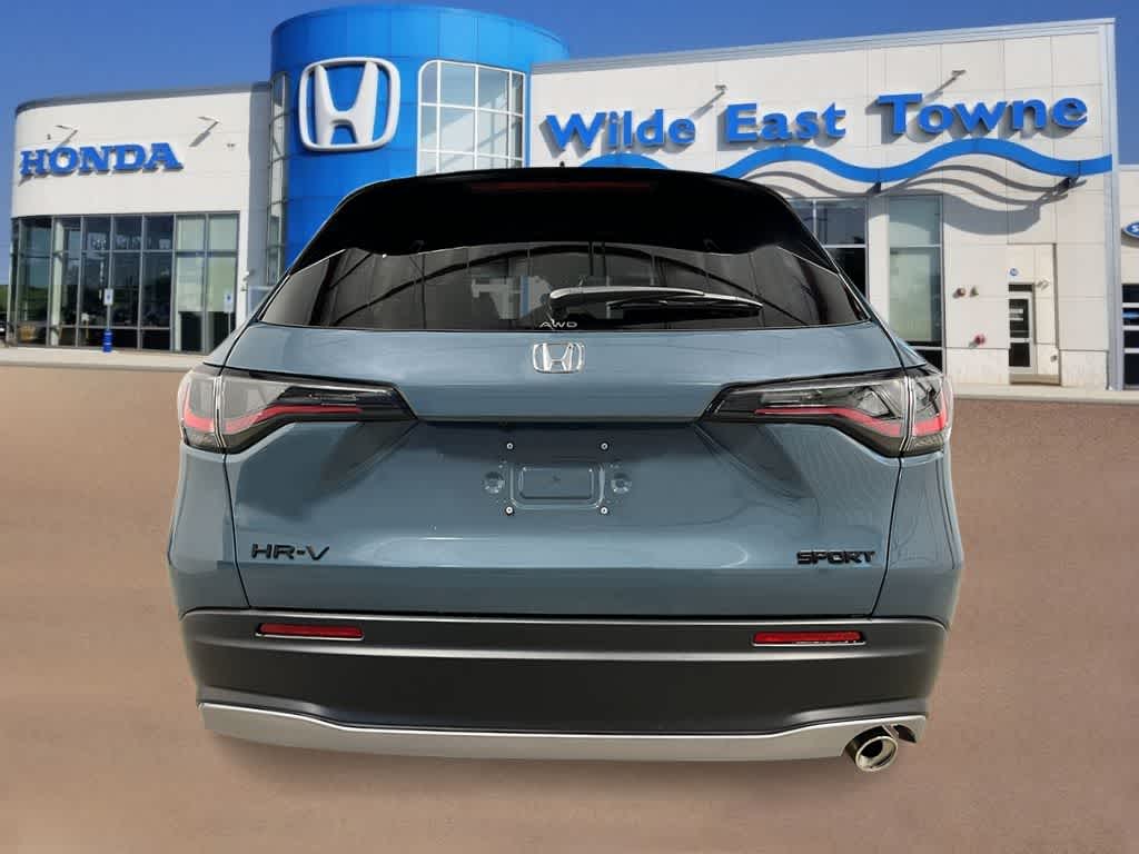 Thumbnail: 2027 Honda HR-V - 4