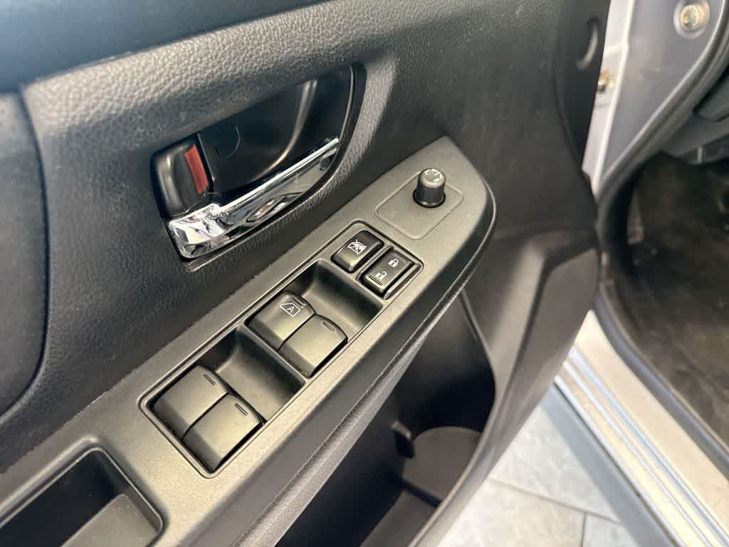 Thumbnail: 2014 Subaru XV Crosstrek - 19