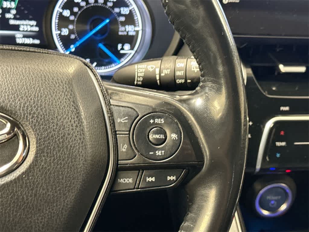 Thumbnail: 2021 Toyota Venza - 25