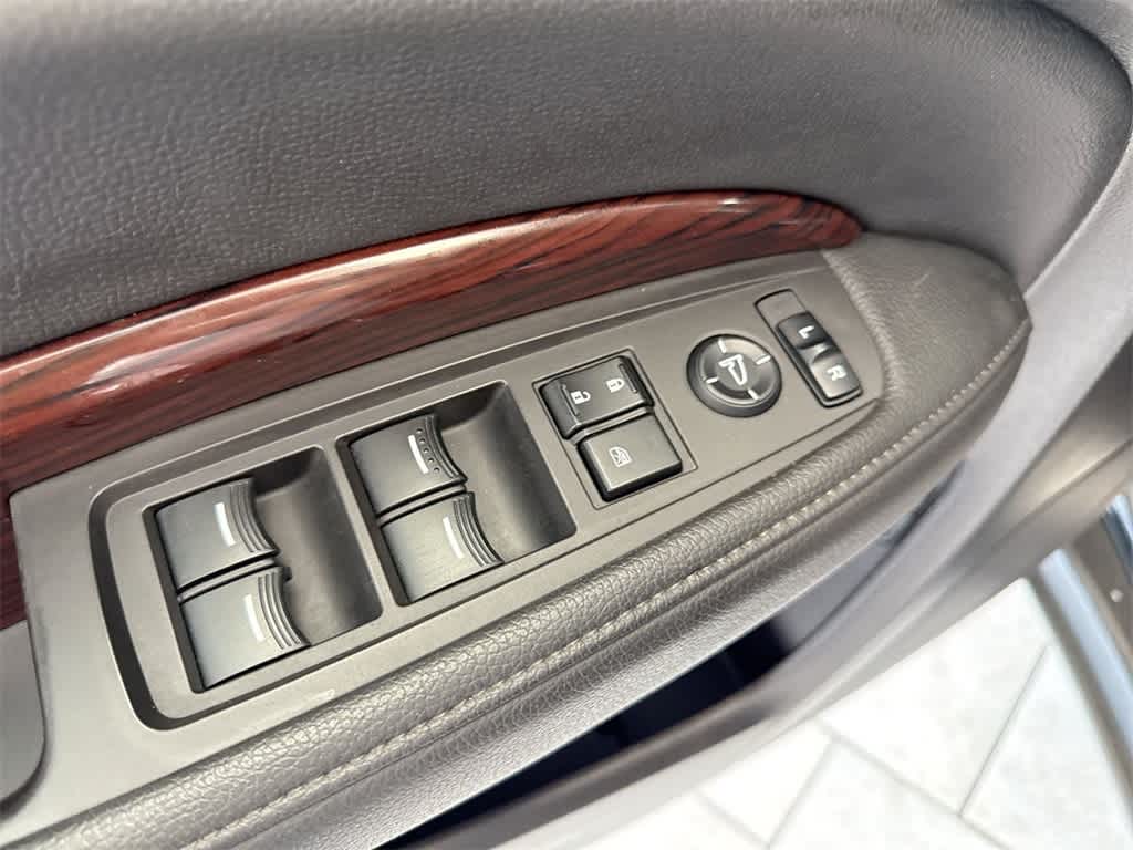 2016 Acura MDX Technology 18