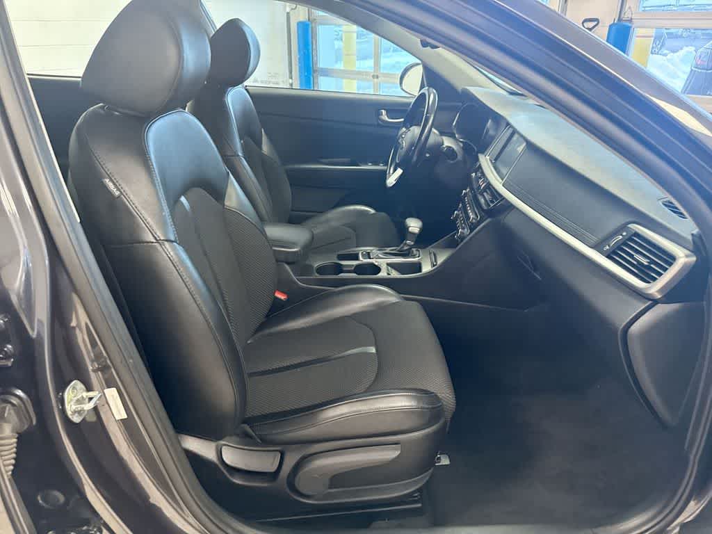 Thumbnail: 2019 Kia Optima - 23