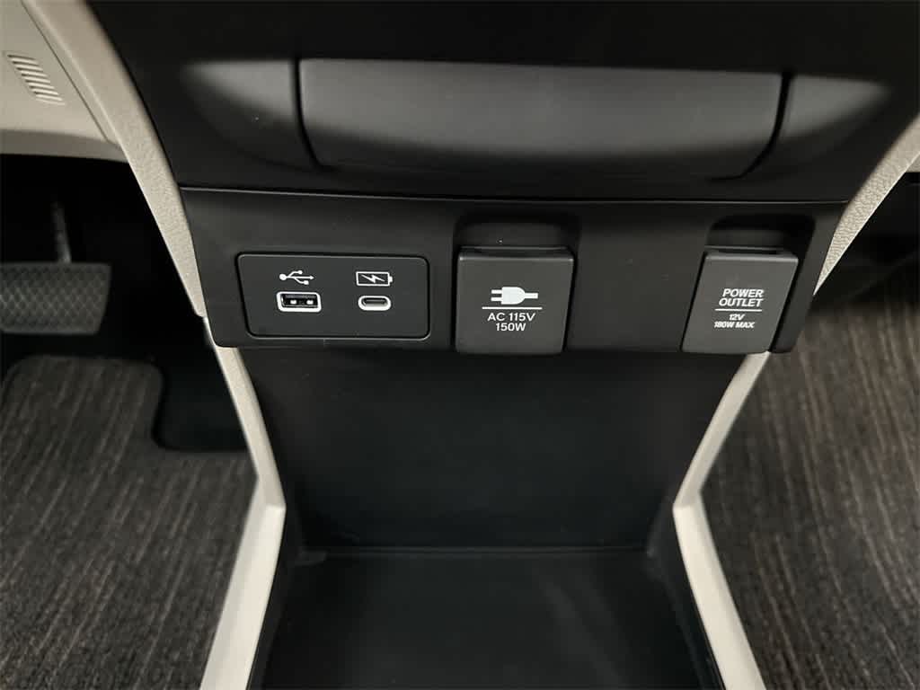 2025 Honda Odyssey Touring 35