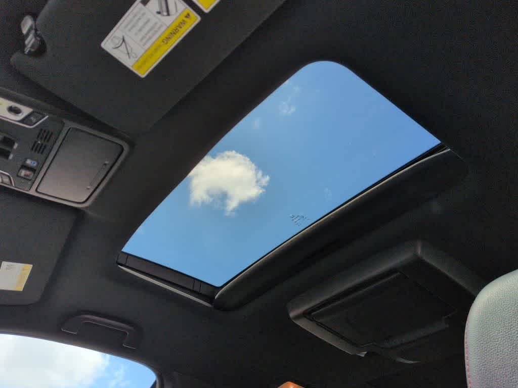 Thumbnail: 2022 Honda Pilot - 21