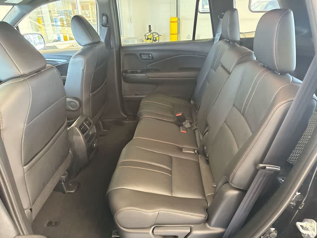 Thumbnail: 2023 Honda Passport - 25