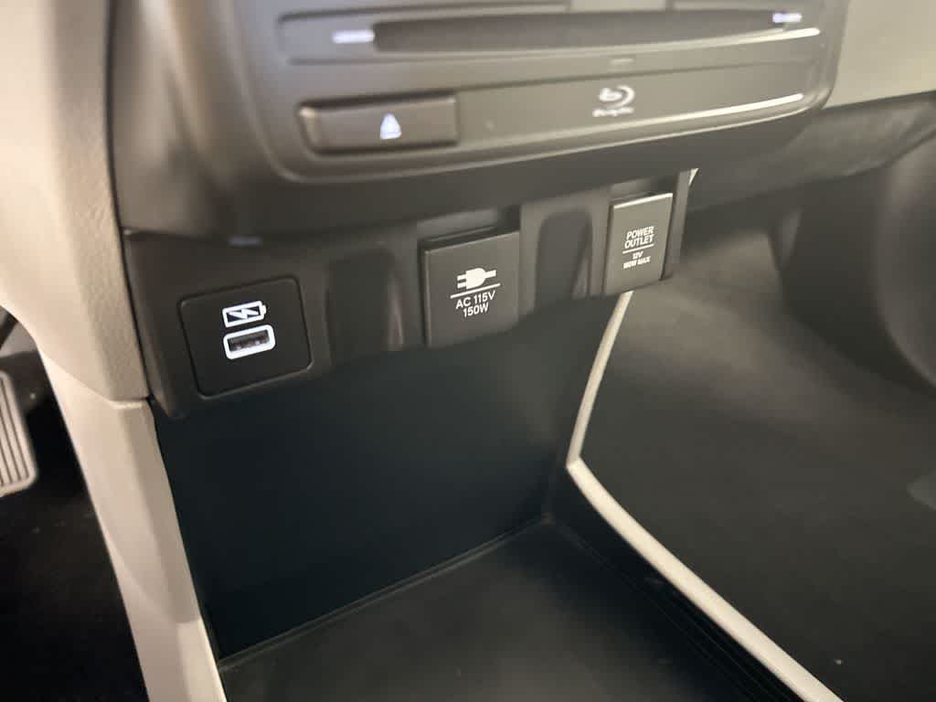 Thumbnail: 2023 Honda Odyssey - 35