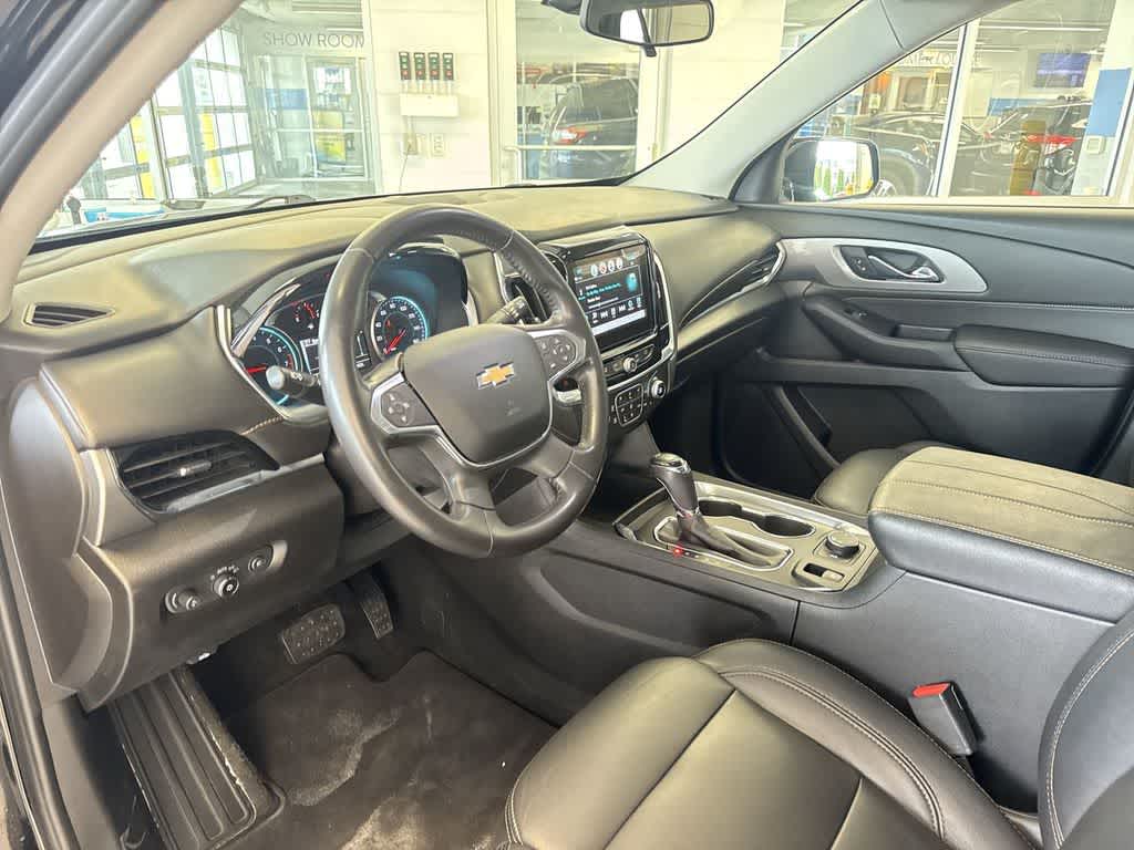 Thumbnail: 2018 Chevrolet Traverse - 10