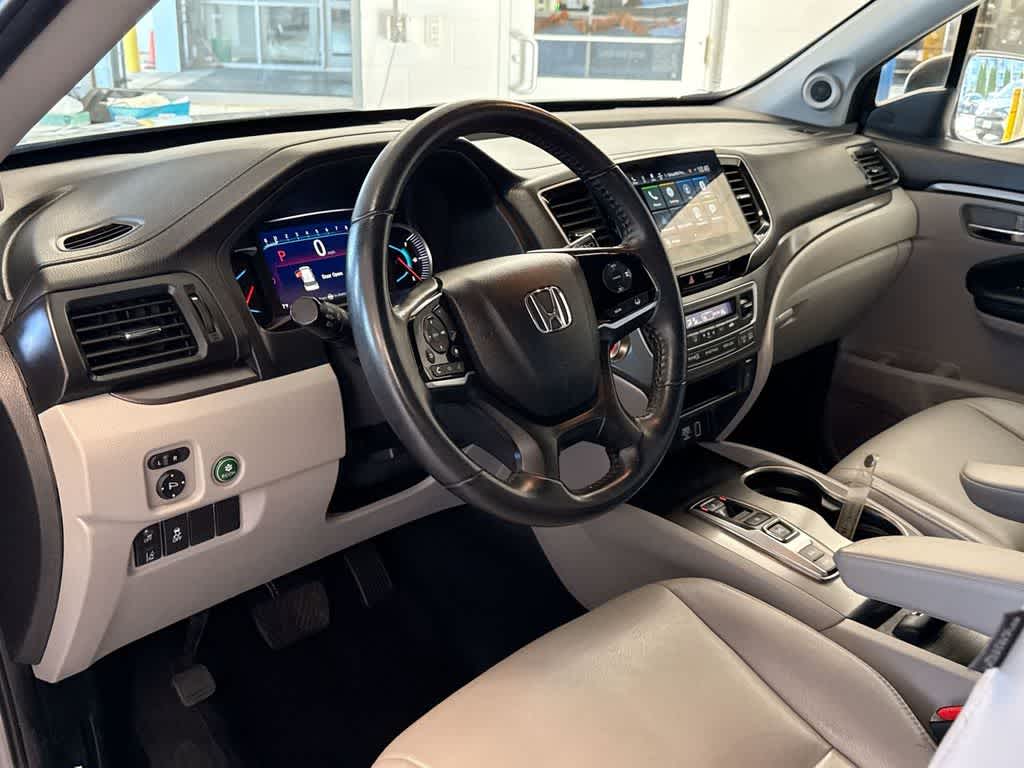 Thumbnail: 2022 Honda Pilot - 10