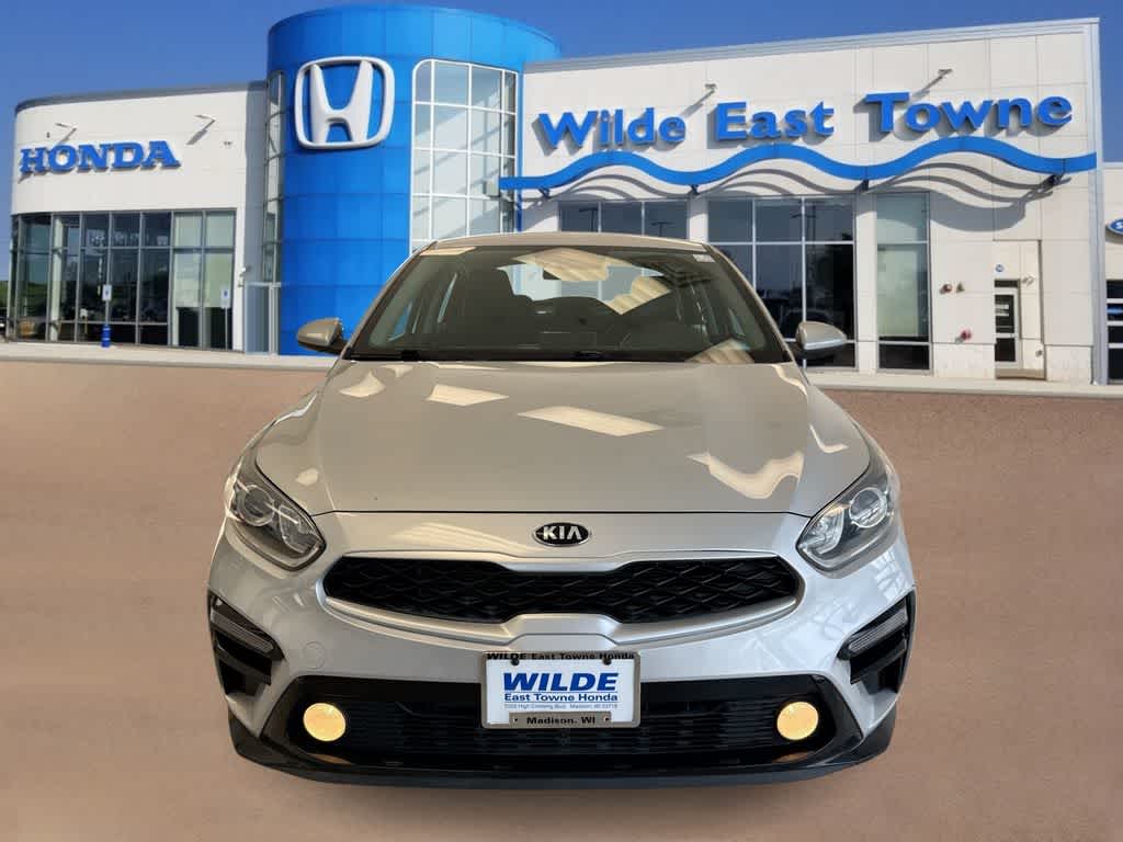 Thumbnail: 2020 Kia Forte - 3